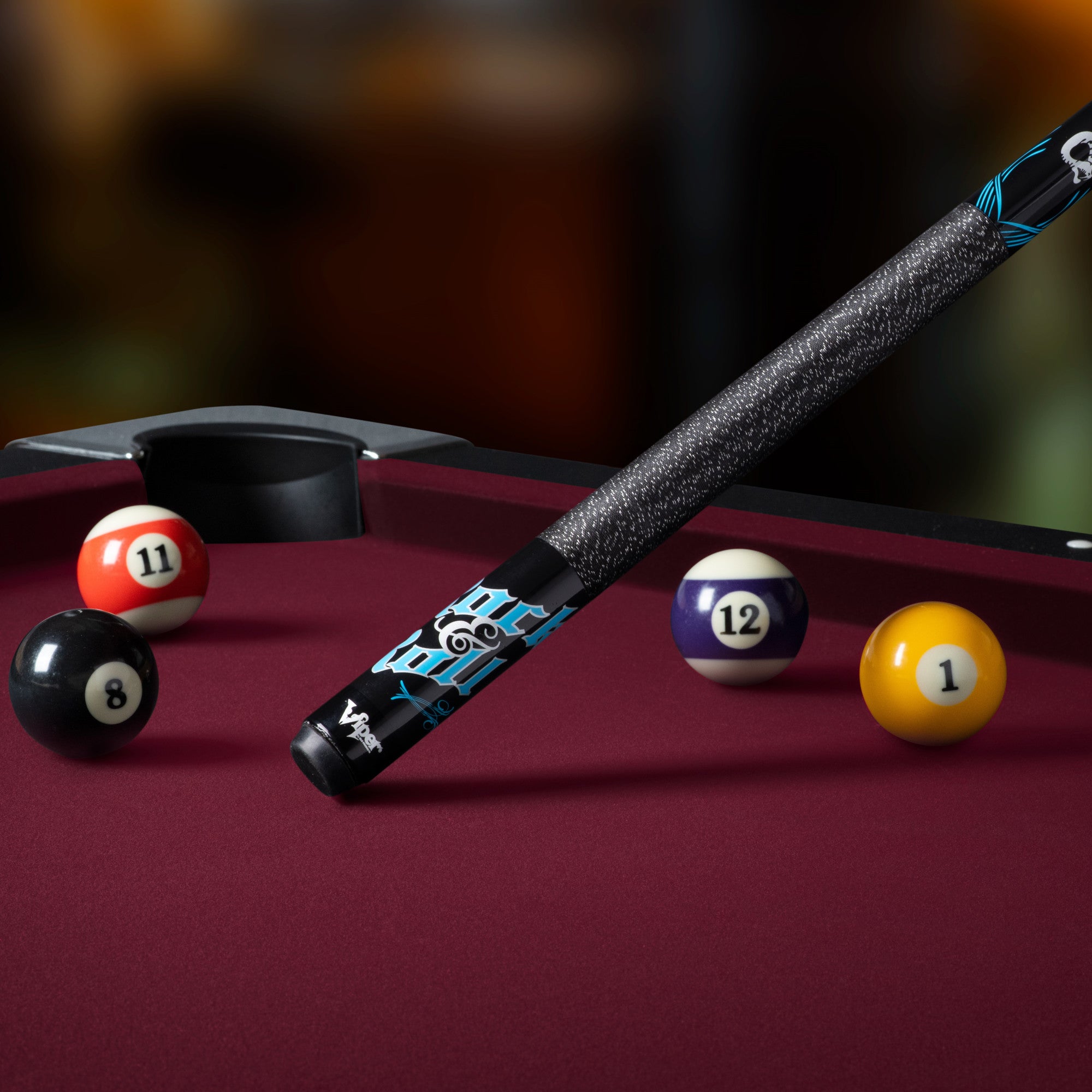Viper 50-0404 Underground Rock & Roll Junior Billiard/Pool Cue Stick